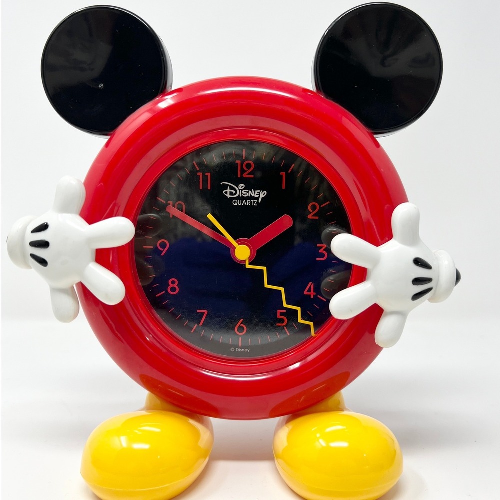 Mickey Mouse Disneyland Hong Kong Clock Disney Swinging Arms Woking